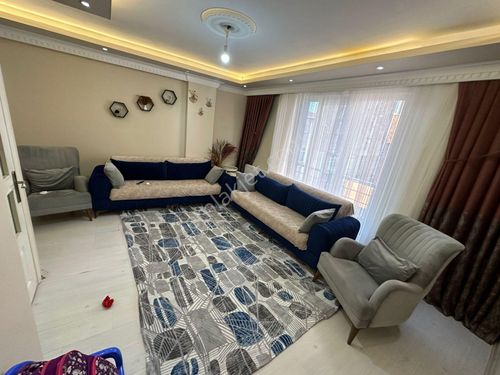 Sultançiftliği Mah.3+2 170m2 Girişleri Ayrı Satılık Dublex Daire