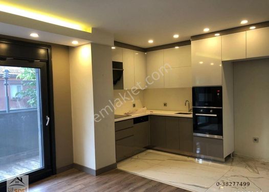 Göktürk İstanbul Caddesinde, 1+1 Bahçe Katı Kiralık Daire