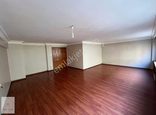 Bakırköy Kartaltepe'de Net 145 M2 3+1 Boş Satılık Daire