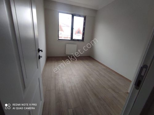 Çağlayan'da Cadde Üzerinde Kiralık Daire