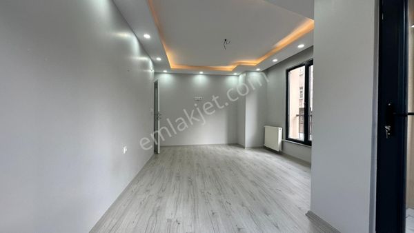 Başokur'dan Bahçelievler Soğanlı Da Yeni Binada 2+1 Kiralıkdaire