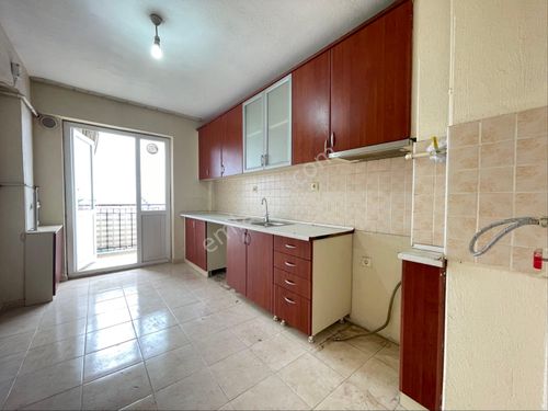 Redstone Myra Dan Umut 3 Sitesinde Koru Ve Şehir Manzaralı Daire