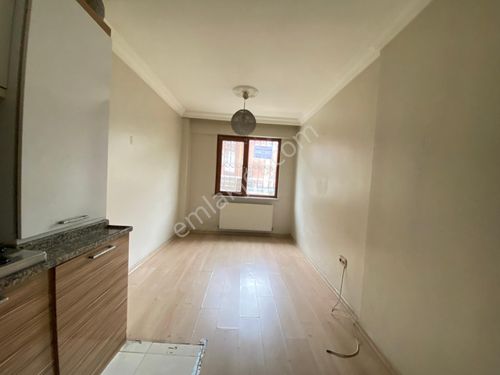 Loft'tan Cumhuriyet Mh. 1+1 Düz Giriş 55m2 Satılık Boş Daire