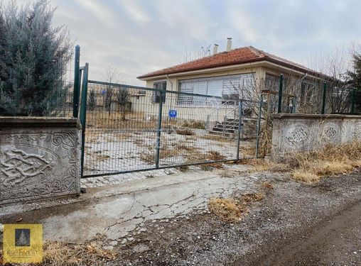 Yaz Kış Oturulabilir Lüx Hobi Bahçeli Villa