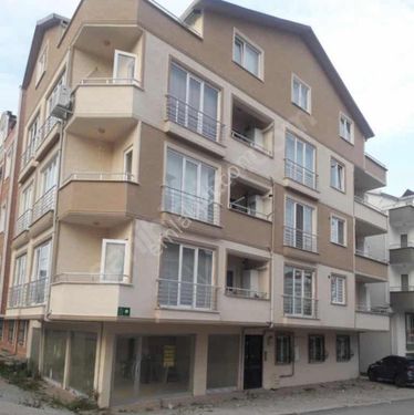 Köşebaşı Dükkan Kiralık