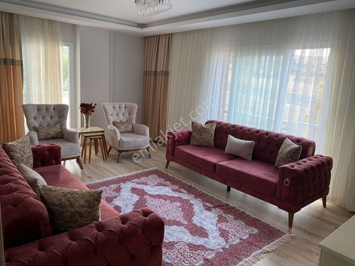 Atatürk Mahallesinde Tarsus Ck Emlak'tan 140m2 3+1 Satılık Daire