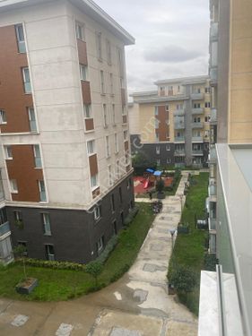 Bayrampaşa Kiptaş Konutlarında /3+1/ 100m2/çift Balkonlu /4. Kat/ Satılık Daire