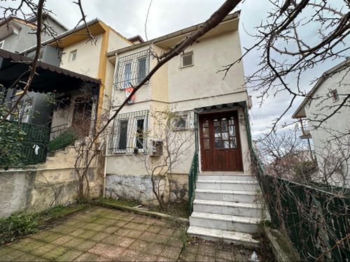 Rw Erten'den Gemlik-umurbey Mah. Satılık Villa