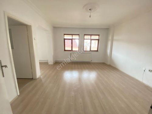 İncirli Gökkuşağı Sk Merkezi Konum 2+l Katta Kiralık