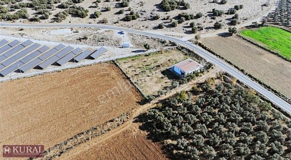 Çakaltepe Karakuyu Yolu Üzerinde 80m2 Ev 1560m2 Arsa Menderes