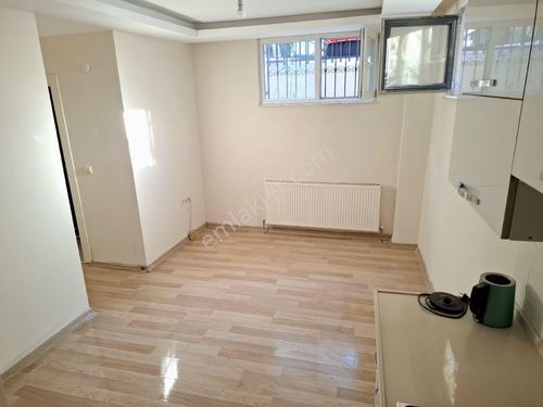 İstanbul Küçükçekmece Yenimahalle'de Kiralık 75.m2.daire.2+1-14.500.tl