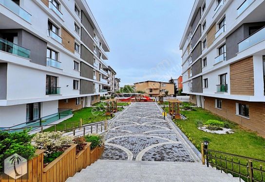 Beylikdüzü Safa Dan Adnan Kahvecide Deniz Manzaralı Site İçi 4+2