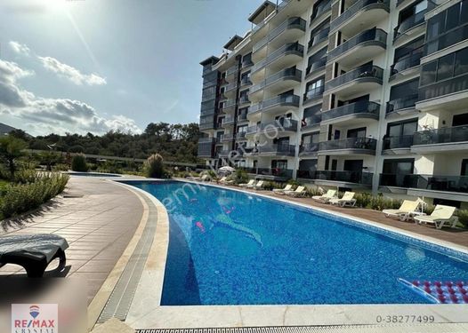 Lüx Site İçerisnde Deniz Manzaralı 3+1