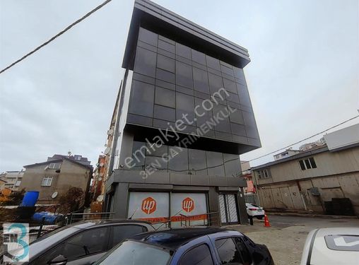 Aydıntepe De Toplamda 600 M2 Komple Kiralık Bina Açık Otoparklı