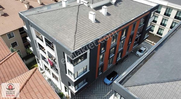 Düzce Merkez Koçyazı Bağlantı Yolu Üzeri Satılık 167 M² Lüxdaire