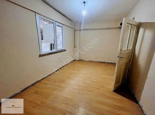 Elif Emlaktan Kiralık 1+1 Balkonlu Daire