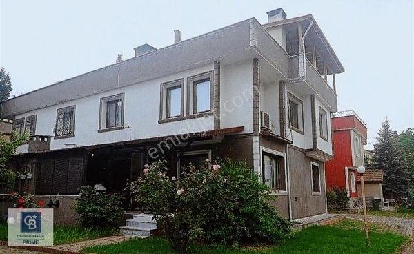 Karamürsel Ereğli De Site İçerisinde Eşyalı Satıklık 4+1 Villa