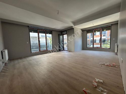 Kaçmaz'dan İdealtepe'de Sıfır Binada 110 M² Kullanı 3