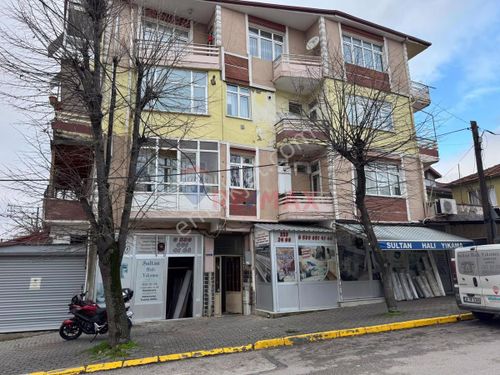 Re/max Armina Güvecesiyle 3+1 Kupon Zemin Üstü 1. Kat Daire