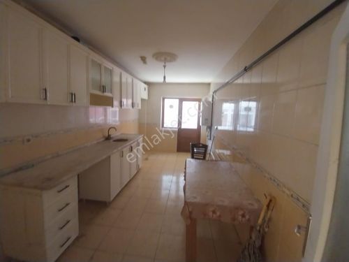 Ankara Keçiören Yayla Merkez ' De 3+1 Kiralık Daire Gata Ve Şehir Hastanesi Yakını