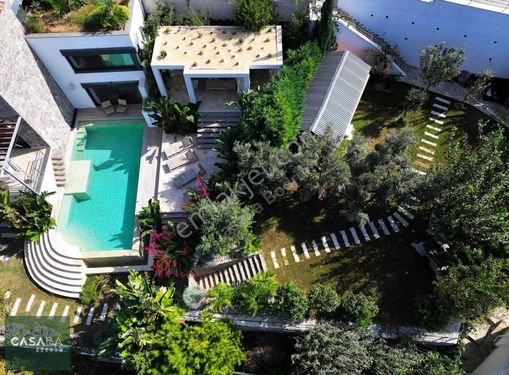 Bodrum Yalıkavak Yıllık Kiralık İzole 6+2 Havuzlu Villa