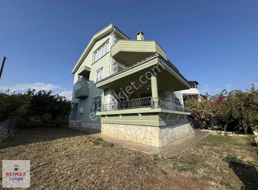 Remax Toros'tan Seyrantepe Konakları'nda 6+1 Villa