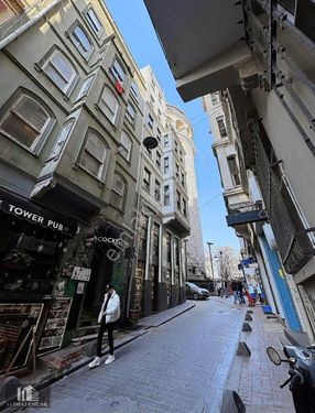 Galata Kulesine Komşu 2+1 90 M2 Asansörlü Bakımlı Balkonlu Boş