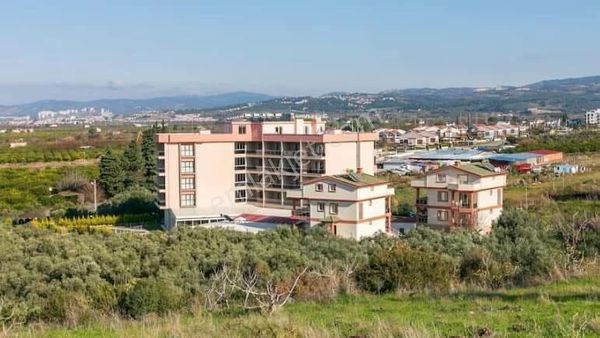 Kuşadası Güzelçamlıda Faal Kaplıca Tesis Belgeli Satılık Otel