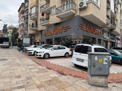 Halk Caddesinde Köşe Konumda Devren Kiralık Rent A Car