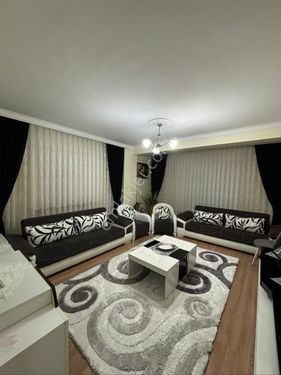 İnal Emlaktan Aydınlıkevlerde Satılık 3+1 120 M2 Daire