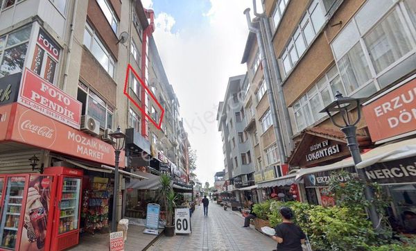 Pendik Çarşı,ilçenin Kalbinde , Denizin Dibinde Satılık Daire