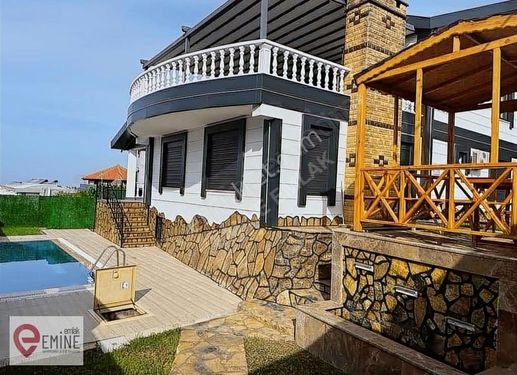 Alanya/kargıcak Müstakil Havuzlu 420 M2 3 Mutfaklı 4+1 Villa