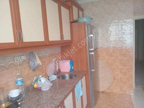 Erarslandan Fırsat 2+1daire Cadde Yanı 90m2 Kat3 Asansörlü Metro Büse 10 Dakka