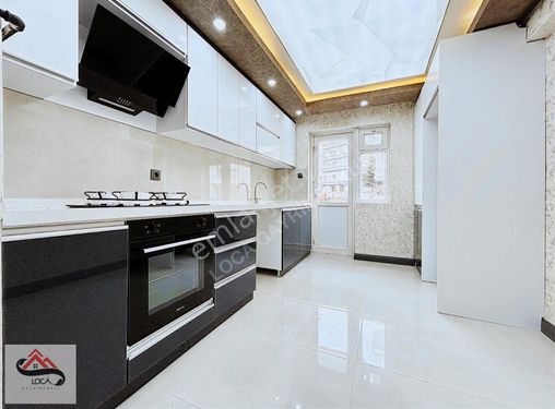 Loca'dan Yayla Mh. Site İçerisinde Asansörlü Ultra Lüx 130m² 3+1