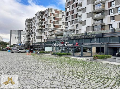 Merkezi Konumda 420 M2 Devren Satılık Dilan Polat Beylikdüzü