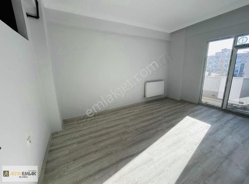 Altın Emlaktan Sıfır 1+1 Kapalı Mutfak Balkon Otopark Anayolaykn