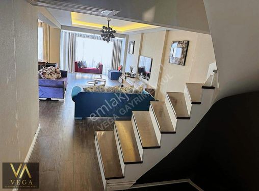 Vega'dan Güzelyurtta Site İçinde 5+1 Fullüx Villa