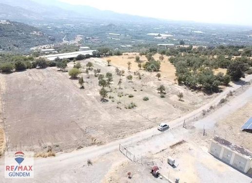 Menemen Süleymanlıda Yola Cepheli Satılık 1,422 M2 Tarla