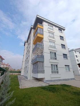 Sahibinden 2+1 88 M2 Şehir Hastanesi Yakını Kiracılı Daire