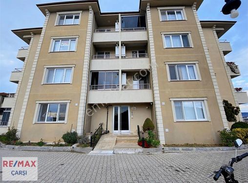 Remax Çarşıdan Kandıra Beykonakları Sitesinde 2+1 Satılık Daire