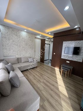 Batıkentte Kiralık 1+1 Park Cepheli Köşe Başı Geniş Full Lüks Sıfır Daire Sıfır Eşya