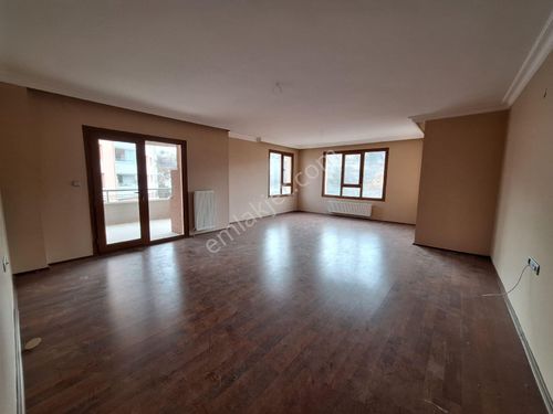 "hg Gayrimenkulden"park Plaza Evlerinde 4+1+2 165m2 Boşş Ara Katta Satılık Daire