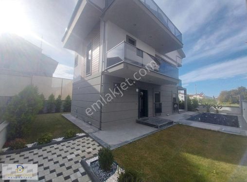 Fethiye Akarca Mah'de ,denize 300 Mt, Sıfır Villa