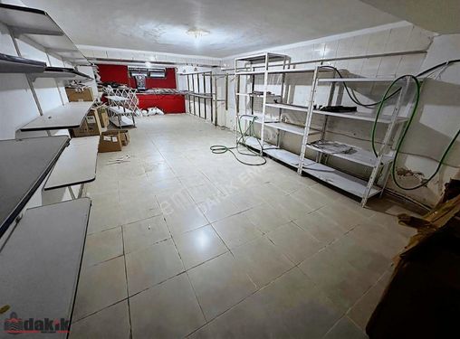 Dakik Emlaktan Çarşı İçinde 160m² 2,5 Katlı Kiralık Dükkan...