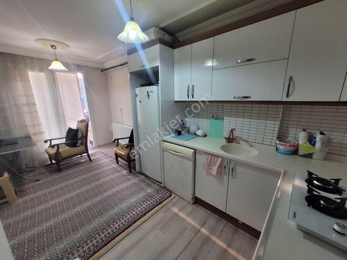 Meta'dan Eşyalı Veya Eşyasız Kiralık 1+1 Doğalgazlı Daire