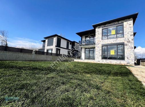 Metsa'dan Yahyalar'da 230 M2 4+1 Satılık Lüks Tekil Villa