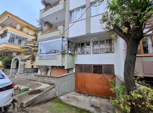 Century 21. Loca'dan Satılık 125 M2 Depo Bahçelievlerde