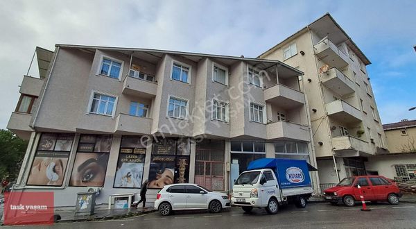 Tuzla Şifa Mh'de Cadde Üzeri Satılık Komple Bina