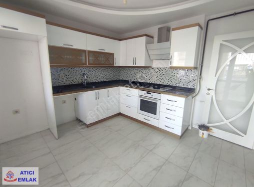 Atıcı'dan Kozan Yolu Üzerinde Ptt'de Kombili 3+1 Kiralık Daire