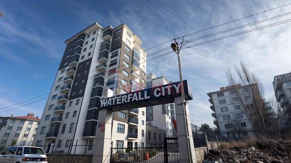 "waterfall City"de Panaromik Şehir Manzaralı, Sosyal Donatılı, 3+1 Lüks Daire | Ebeveyn Banyolu"